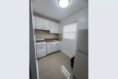 1285 NW 60th St #4, Miami, FL 33142 - Photo 10