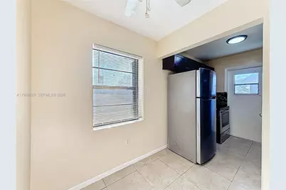 2335 NE 172 Nd #8, North Miami Beach, FL 33160 - Photo 8