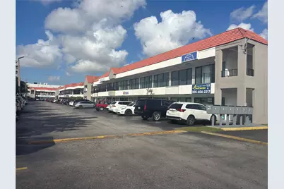 10550 NW 77th Ct #111, Hialeah Gardens, FL 33016 - Photo 8