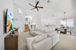 8864 Ventura Way, Naples, FL 34109 - Photo 14