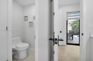 8864 Ventura Way, Naples, FL 34109 - Photo 28