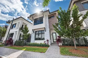 8120 NW 43rd St, Doral, FL 33166 - Photo 1