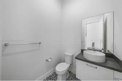 8120 NW 43rd St, Doral, FL 33166 - Photo 14