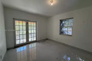 14015 NE 11th Ave, North Miami, FL 33161 - Photo 6
