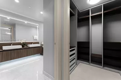 1000 Brickell Plz #PH6108, Miami, FL 33131 - Photo 22