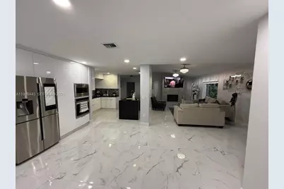 15750 SW 216th St, Miami, FL 33170 - Photo 8