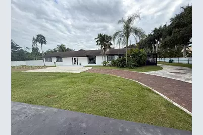 15750 SW 216th St, Miami, FL 33170 - Photo 1