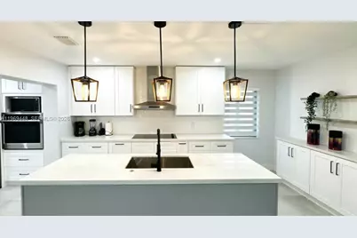 13513 SW 5th St, Miami, FL 33184 - Photo 10