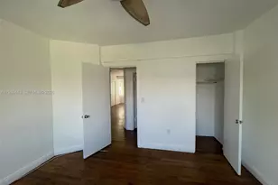 6941 Bay Dr, Miami Beach, FL 33141 - Photo 8