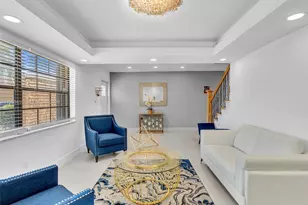 39 Ann Lee Ln, Tamarac, FL 33319 - Photo 6