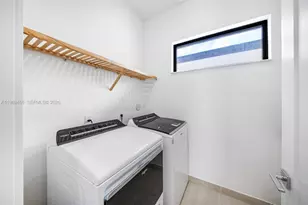 8120 NW 43rd St, Doral, FL 33166 - Photo 26