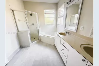 5081 SW 136th Ter, Miramar, FL 33027 - Photo 12