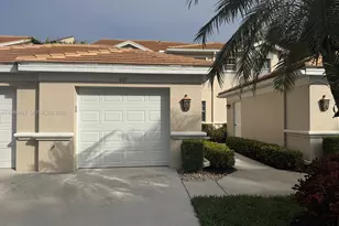 6295 Wilshire Pines Cir, Naples, FL 34109 - Photo 14