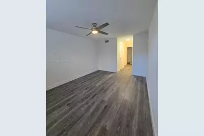 6500 Cypress Rd #301, Plantation, FL 33317 - Photo 4