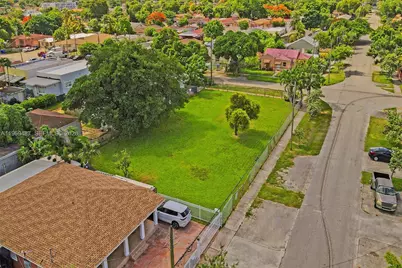 2397 NW 34th St, Miami, FL 33142 - Photo 6