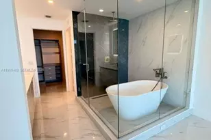 700 NE 24th St, Miami, FL 33137 - Photo 1