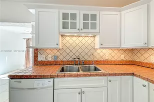 2133 N 14th Ave, Hollywood, FL 33020 - Photo 18