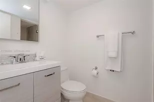 6423 Collins Ave, Miami Beach, FL 33141 - Photo 28