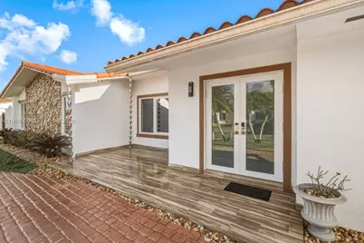 13170 SW 20th St, Miami, FL 33175 - Photo 14