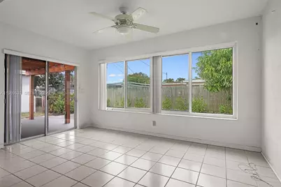 7833 Juniper St, Miramar, FL 33023 - Photo 8