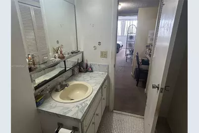 7118 Bonita Dr #704, Miami Beach, FL 33141 - Photo 36