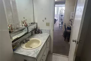 7118 Bonita Dr, Miami Beach, FL 33141 - Photo 36