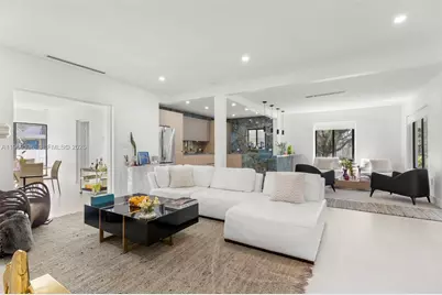 312 NE 90th St, El Portal, FL 33138 - Photo 14