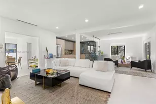 312 NE 90th St, El Portal, FL 33138 - Photo 14