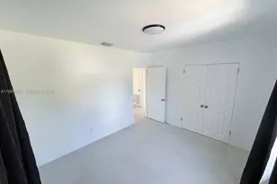 601 De Leon Dr, Miami Springs, FL 33166 - Photo 6