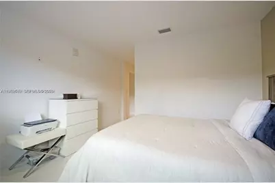 10950 NW 82nd St #204, Doral, FL 33178 - Photo 18