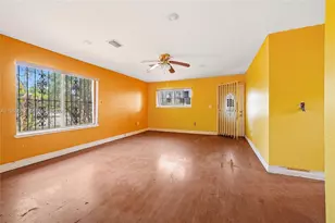 546 NW 8th Ave, Homestead, FL 33030 - Photo 2