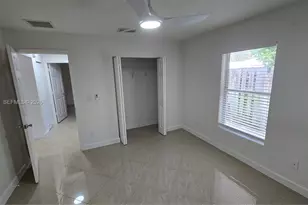 250 Ipswich St, Boca Raton, FL 33487 - Photo 18