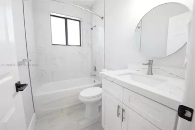 972 NE 36th Ave, Homestead, FL 33033 - Photo 18