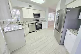 17286 Boca Club Blvd, Boca Raton, FL 33487 - Photo 6