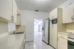 3001 NW 102nd St, Miami, FL 33147 - Photo 12