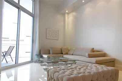 2001 Meridian Ave #525+DEN, Miami Beach, FL 33139 - Photo 22