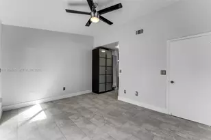 10450 SW 154th Ct, Miami, FL 33196 - Photo 12