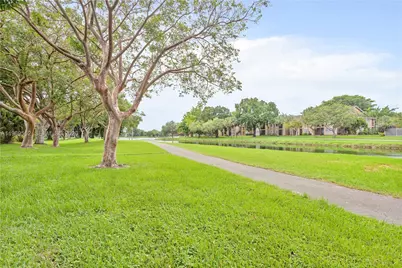 10450 SW 154th Ct #8, Miami, FL 33196 - Photo 24