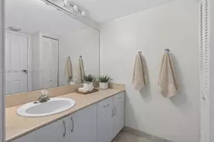 2351 Douglas Rd, Miami, FL 33145 - Photo 14