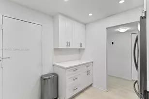 3800 S Ocean Dr, Hollywood, FL 33019 - Photo 8