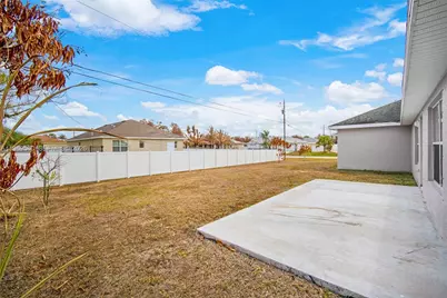 6762 NW Daffodil Ln, Port Saint Lucie, FL 34983 - Photo 10