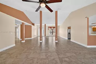 6762 NW Daffodil Ln, Port Saint Lucie, FL 34983 - Photo 12