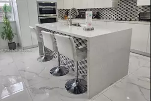 11417 SW 35th Ln, Miami, FL 33165 - Photo 14