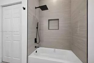 3050 NW 24th St, Fort Lauderdale, FL 33311 - Photo 18