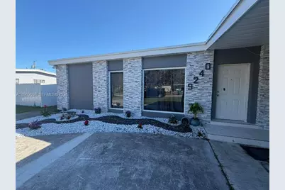 9240 Nautilus Dr #9240, Cutler Bay, FL 33189 - Photo 2