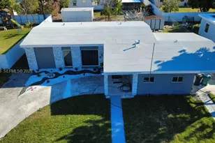 9240 Nautilus Dr, Cutler Bay, FL 33189 - Photo 42