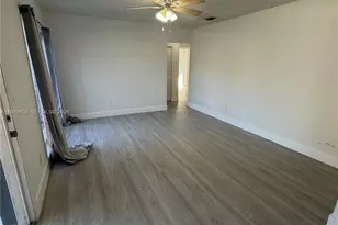 9240 Nautilus Dr, Cutler Bay, FL 33189 - Photo 28