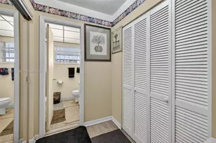 3051 NW 46th Ave, Lauderdale Lakes, FL 33313 - Photo 8