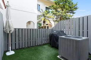 835 NE 17th Way, Fort Lauderdale, FL 33304 - Photo 22