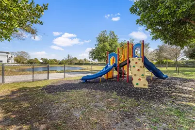 4440 NW 8th Ct, Plantation, FL 33317 - Photo 28